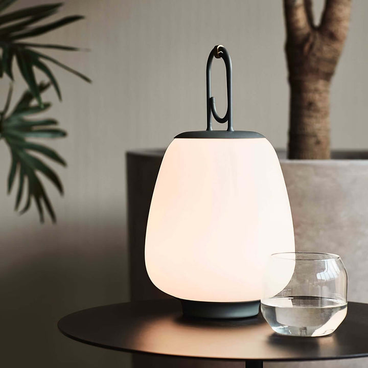 Genopladelig LED Bordlampe | Bærbar Lanterne