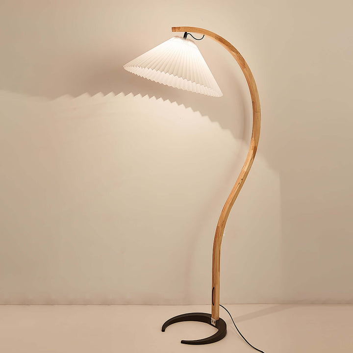 Designer Gulvlampe i Træ & Metal