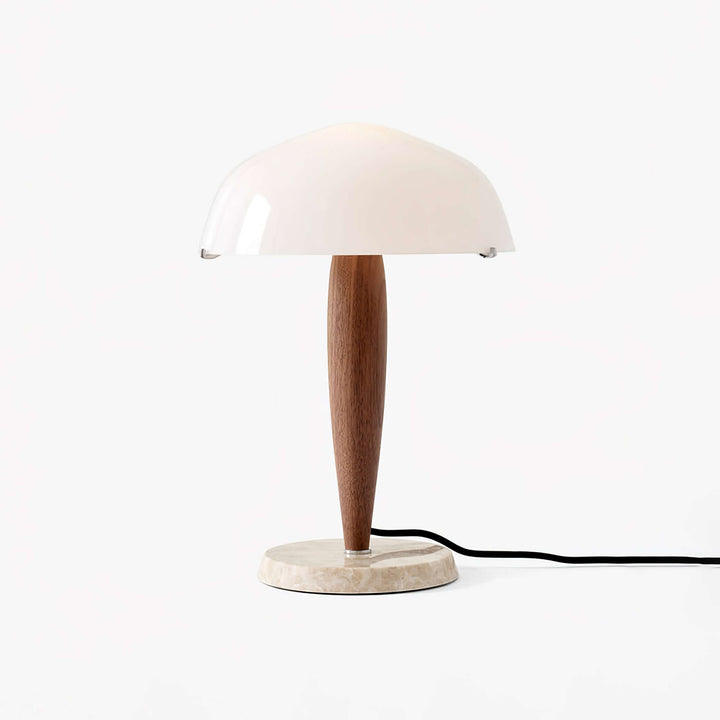 Elegant Bordlampe i Valnød & Marmor
