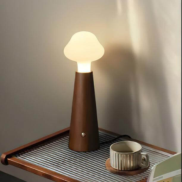 Skyformet LED Bordlampe - Justerbar Belysning
