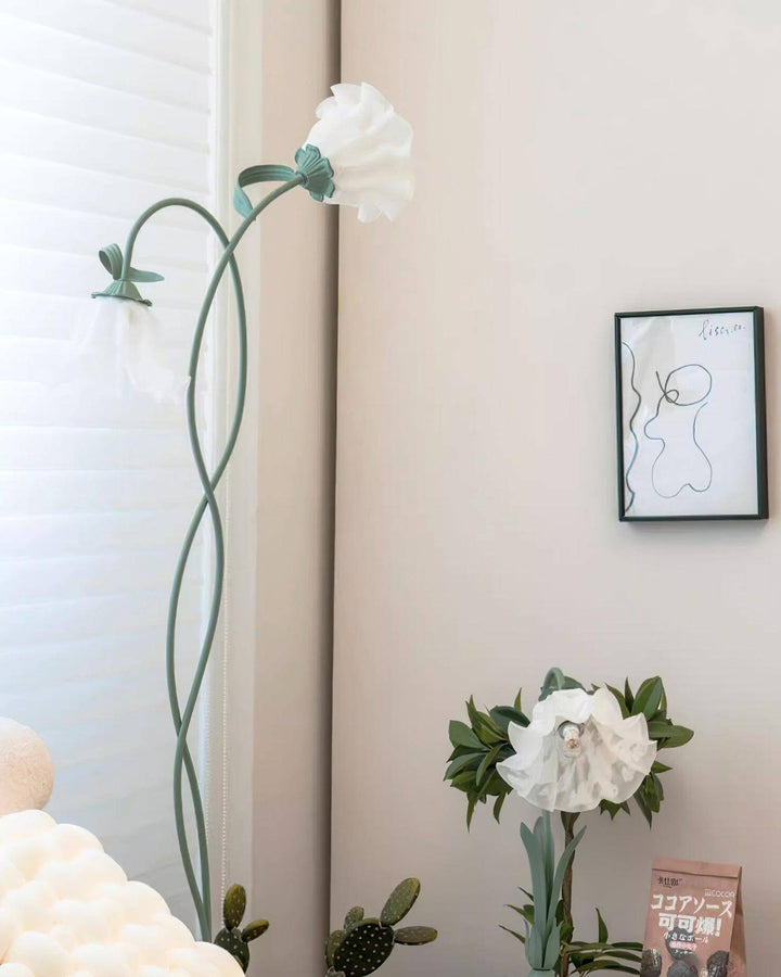 Elegant Blomster Gulvlampe i Mat Grøn