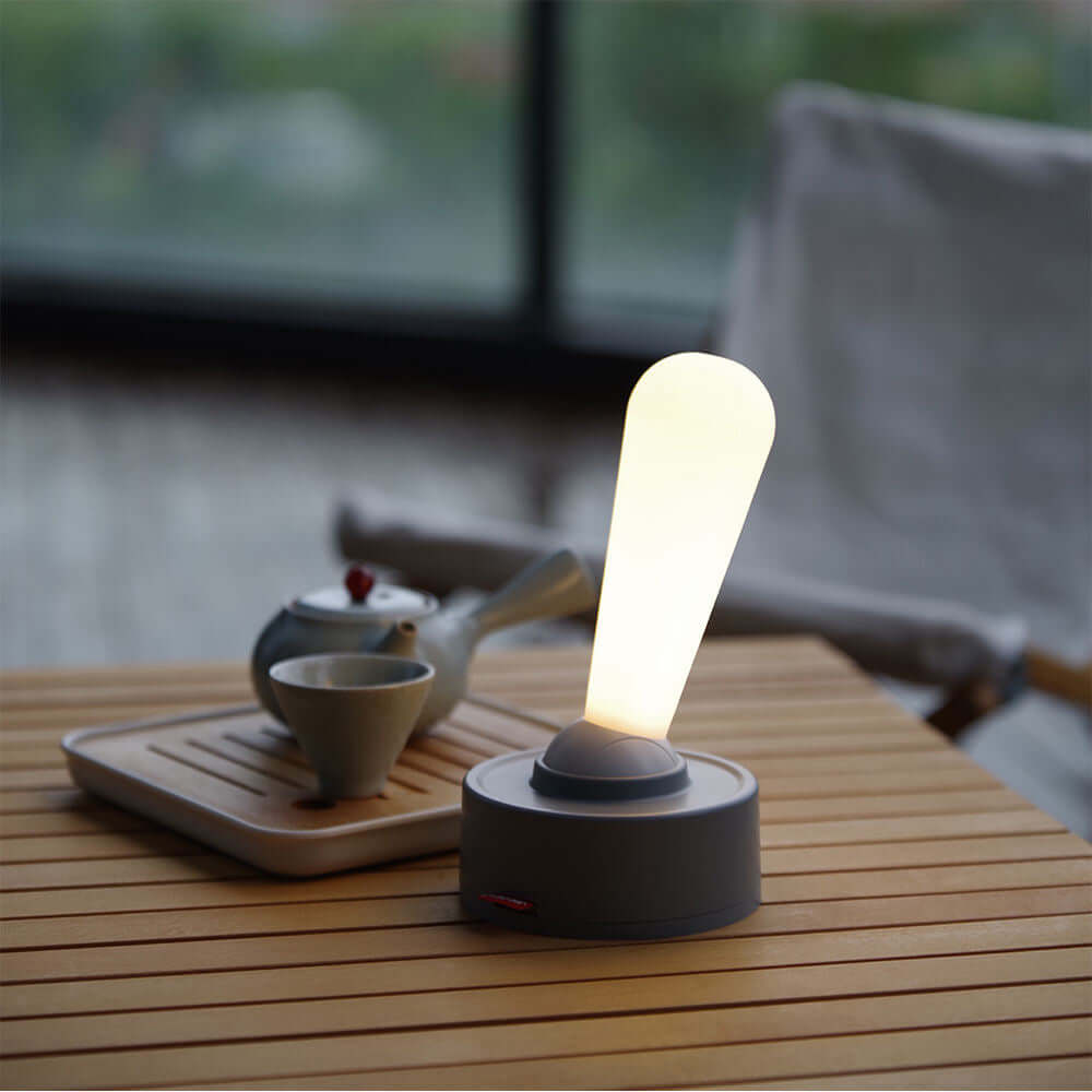Genopladelig LED Bordlampe med Touch Dæmper
