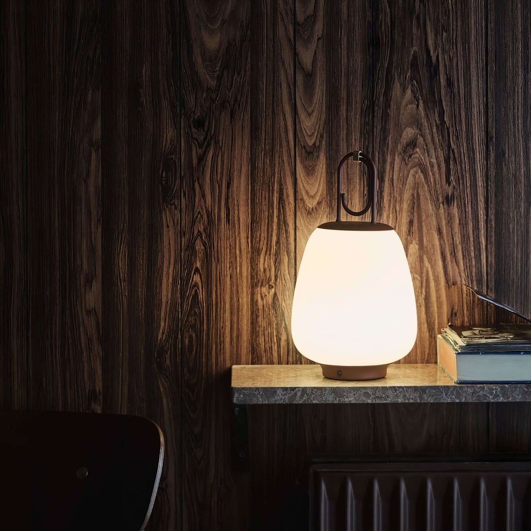 Genopladelig LED Bordlampe | Bærbar Lanterne