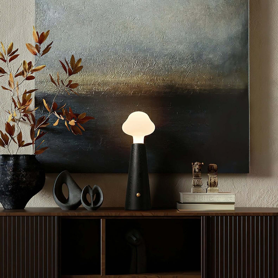 Skyformet LED Bordlampe - Justerbar Belysning