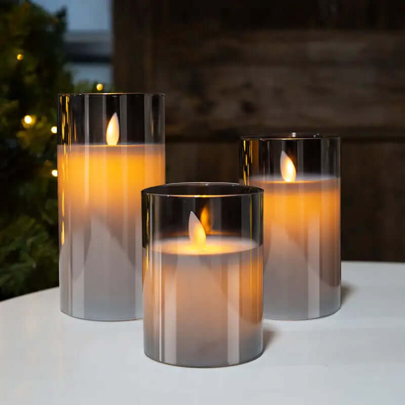 Sæt med 3 LED Stearinlys med Realistisk Flamme