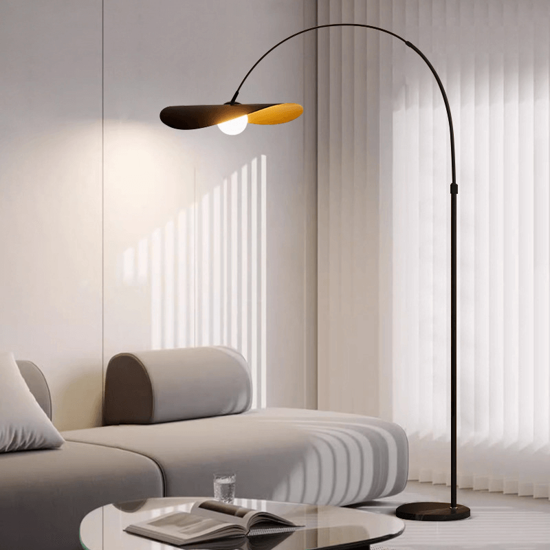 Elegant LED Gulvlampe med Justerbar Højde