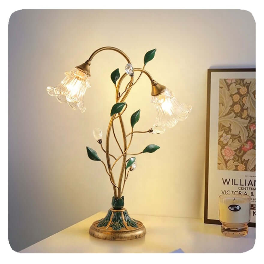 Elegant Blomster Bordlampe i Krystal & Jern