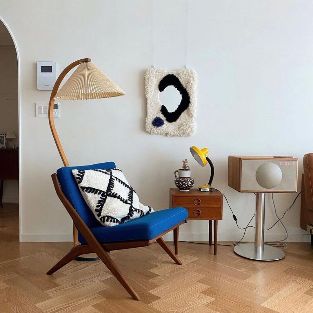 Designer Gulvlampe i Træ & Metal