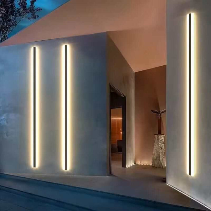 LED Væglampe i Stribet Design | Moderne Indendørs Belysning