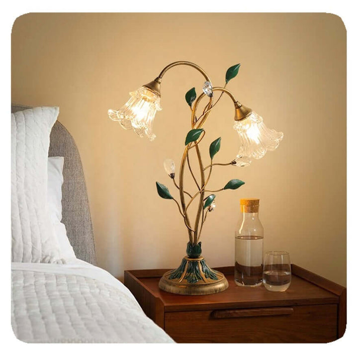 Elegant Blomster Bordlampe i Krystal & Jern