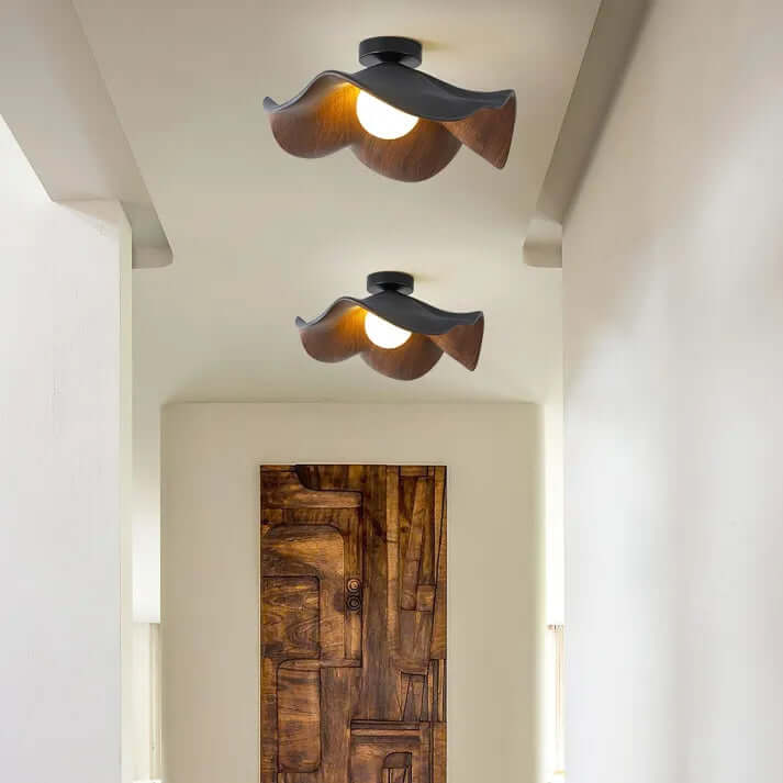 Lotus Loftslampe i Harpiks og Træ