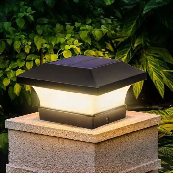 Soldrevet LED Havepæl | Vandtæt Udendørslampe