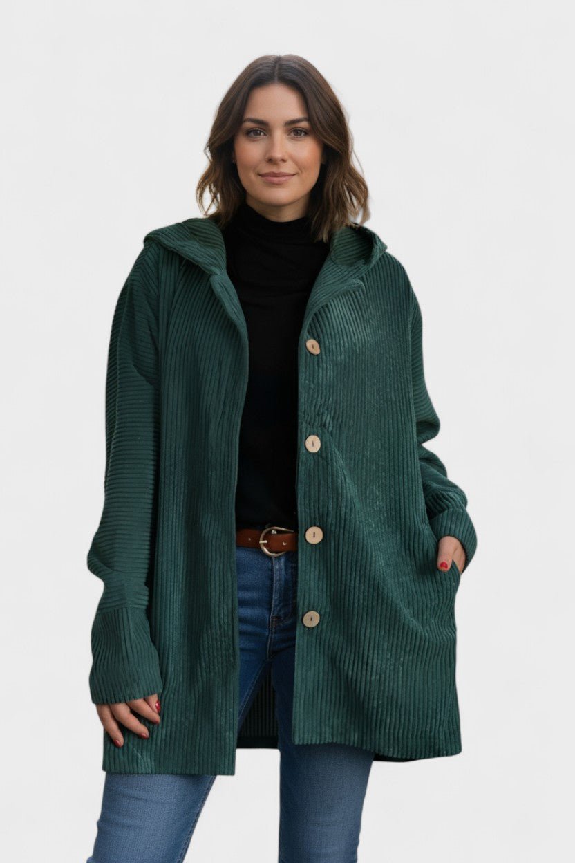 Chic og afslappet damejakke med hætte i oversize design. En moderne og komfortabel jakke til fritidsbrug.