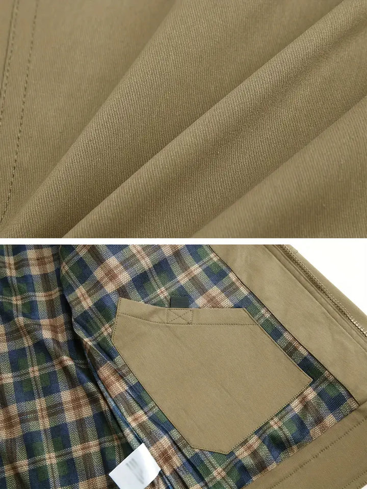 "Åndbar herre udendørs jakke, 100% nylon, vandafvisende med lommer, opstående krave, grå farve, casual fit"