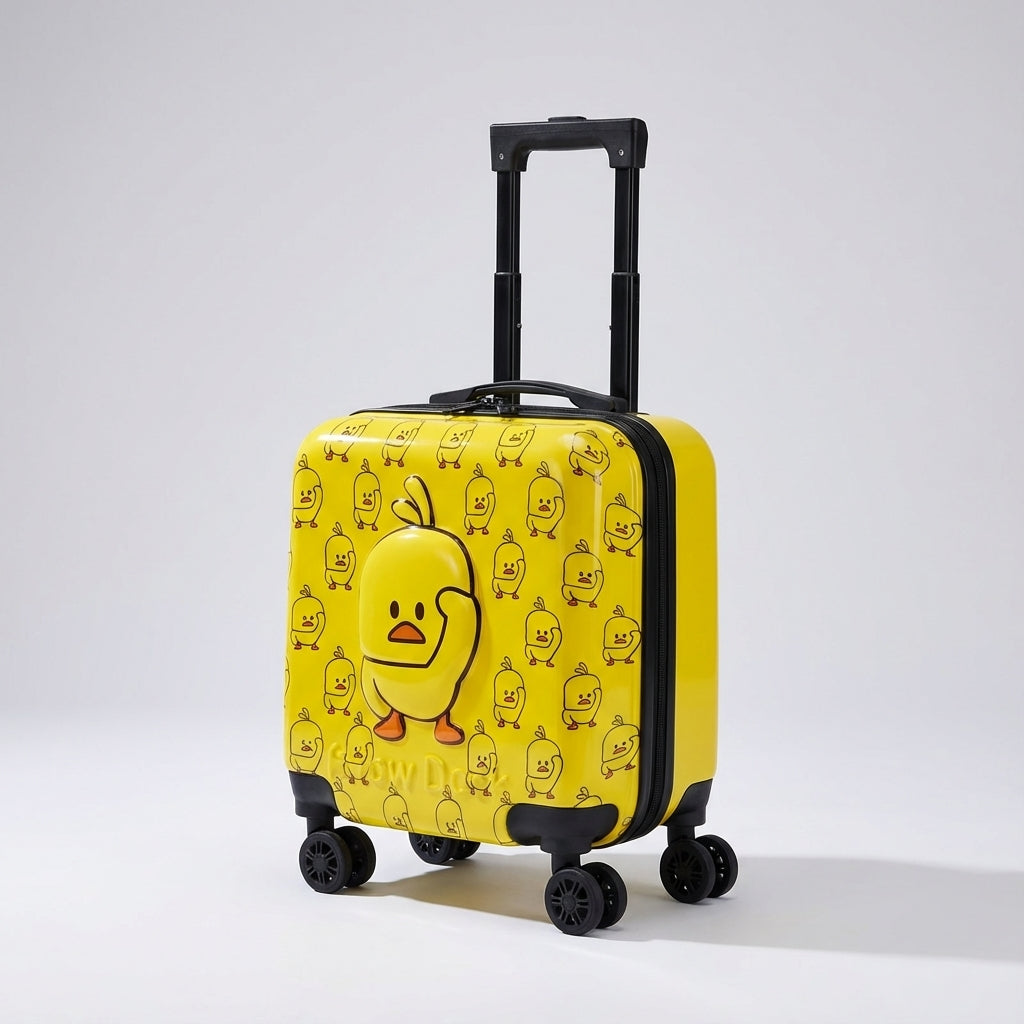 Letvægts børnekuffert i håndbagage størrelse, med hjul til nem transport for børn på rejse og ferie.