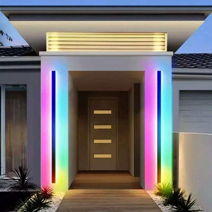 LED Væglampe i Stribet Design