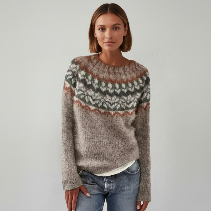Damestrik: Blød, stilren pullover. Hverdagssweater for en casual, behagelig stil.