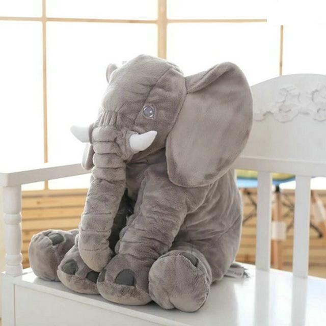 Grå elefant plyspude, en blød og komfortabel soveven til dit barns værelse.