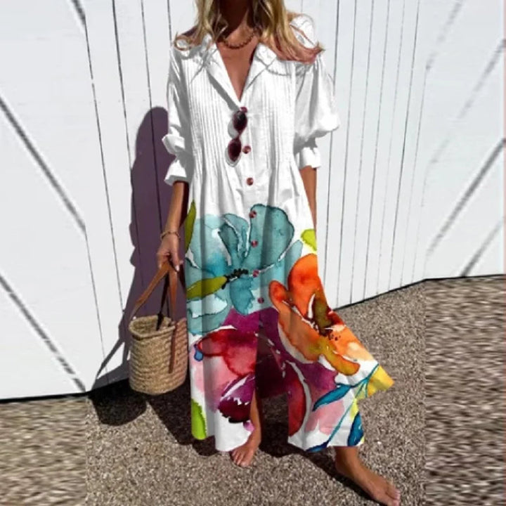 Komfortabel boho sommerkjole. En elegant let damekjole perfekt som sommer outfit eller til strandbrug.