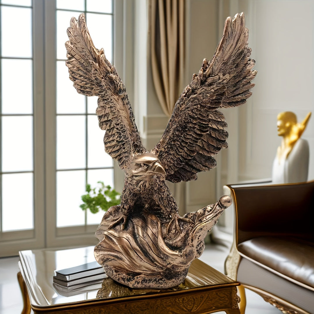 Dekorativ brun ørnestatuette. Symbolsk dyreskulptur med udstrakte vinger, ideel til kontor og hjem.