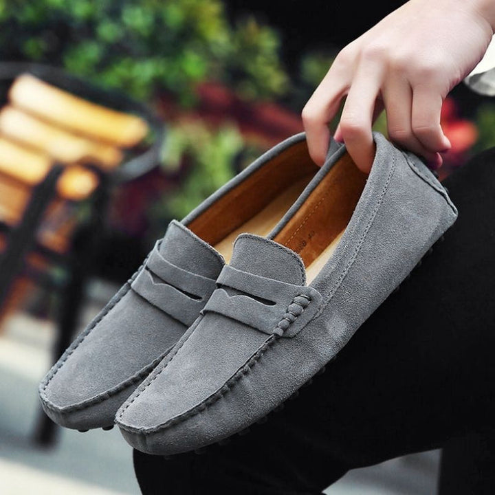 Grønne letvægts slip-on sandaler til damer, med skridsikker sål og nem påklædning for komfort.