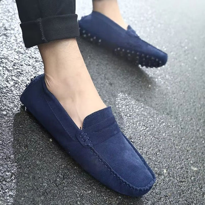 Letvægts slip-on damesko i grøn med skridsikker sål, ideelle rejsesko for nem påklædning.
