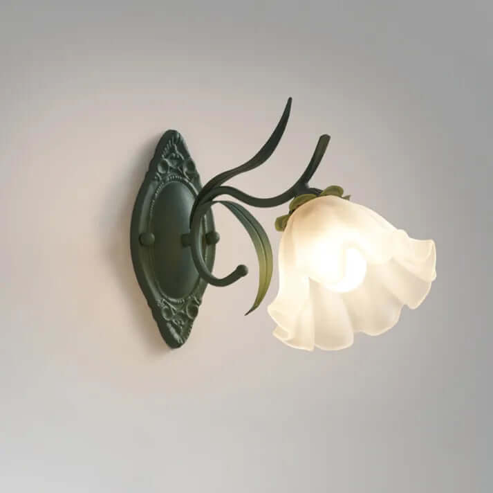 Elegant Blomster Væglampe i Jern & Akryl - 22cm