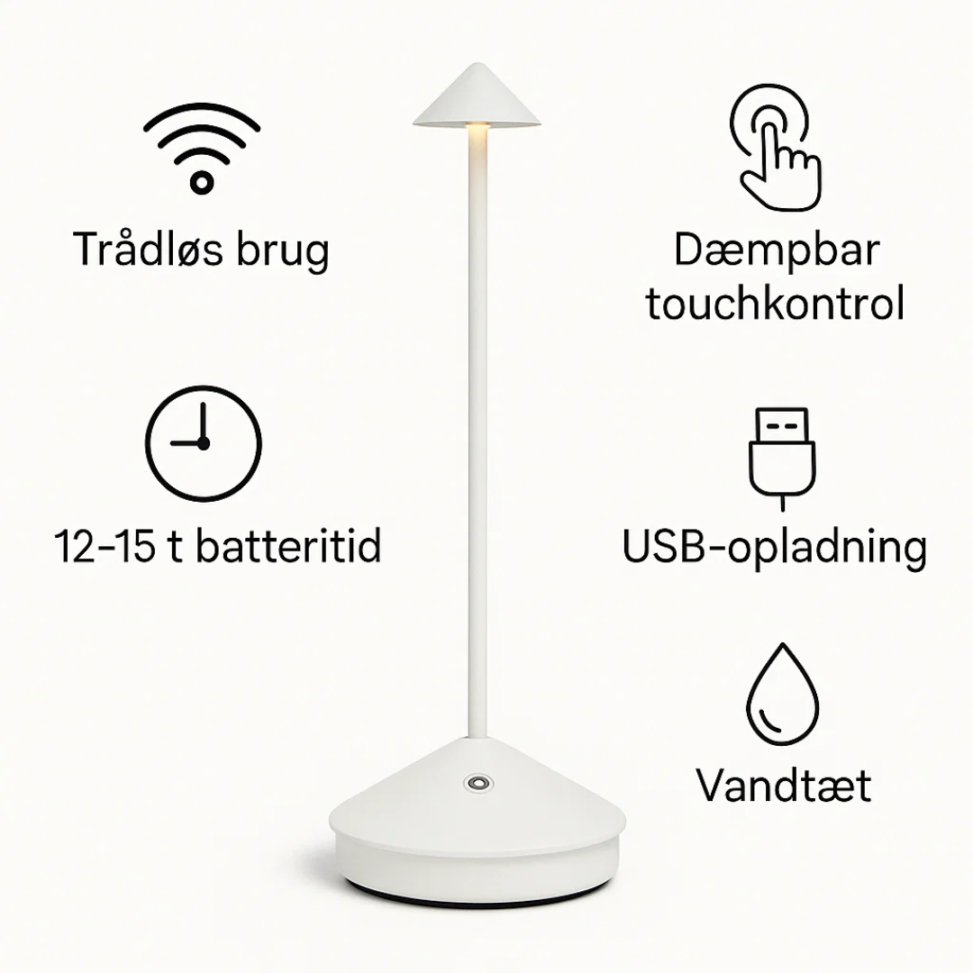 ClarityGlow trådløs bordlampe i stuen, det dæmpbare LED lys skaber en varm og hyggelig indendørs stemning.