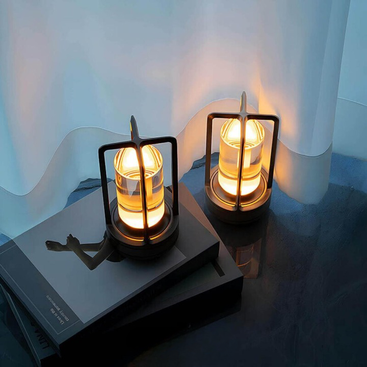 Trådløs dæmpbar LED lampe til bordet, perfekt som bærbar hyggebelysning og stemningslys.