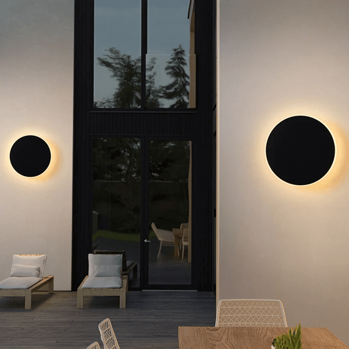 Rund LED-udendørslampe i metal