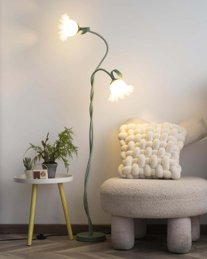 Elegant Blomster Gulvlampe i Mat Grøn