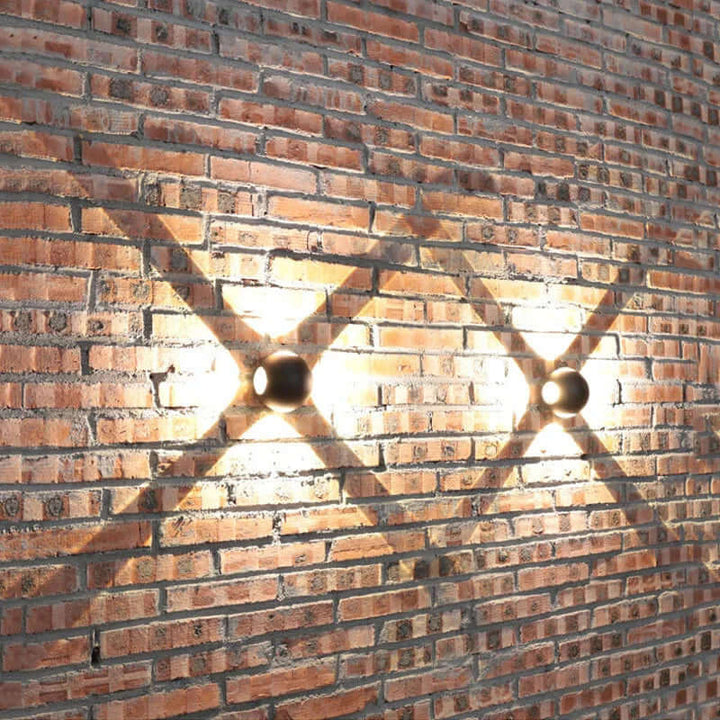 Elegant Sfærisk LED Væglampe i Aluminium