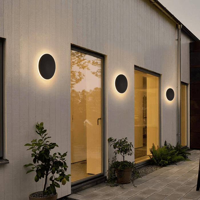 Rund LED-udendørslampe i metal