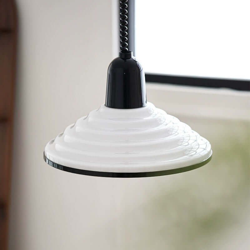 Cremefarvet Glas Pendellampe - Elegant Design
