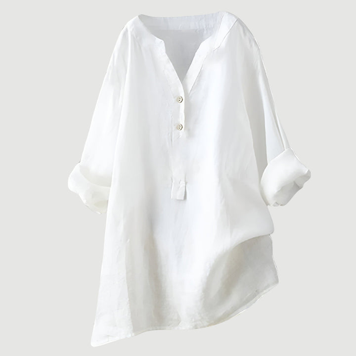 Sort plus size skjorte med knapper, behagelig og stilfuld til alle anledninger. Let dame top.