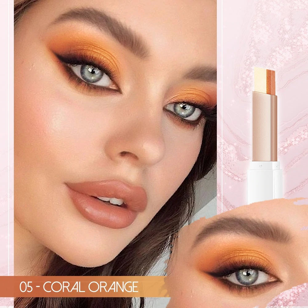 Dame Gradient Øjenblyant. Nem påføring, giver glød og et langtidsholdbart øjenskygge look med shimmer.