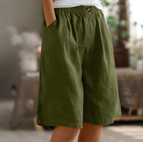 Dame løse fritidsshorts i blåt, ideelle til sommerdage og afslappet stil.