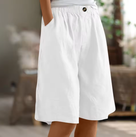 Dame casual shorts i blødt bomuld, perfekte til en afslappet weekend eller ferie.