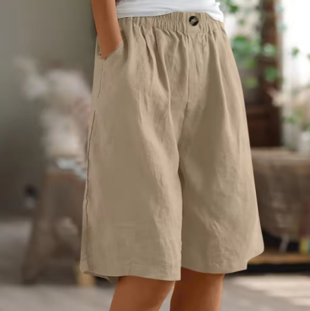 Dame løseshorts i grønt, perfekte til afslappede dage eller en tur i byen.