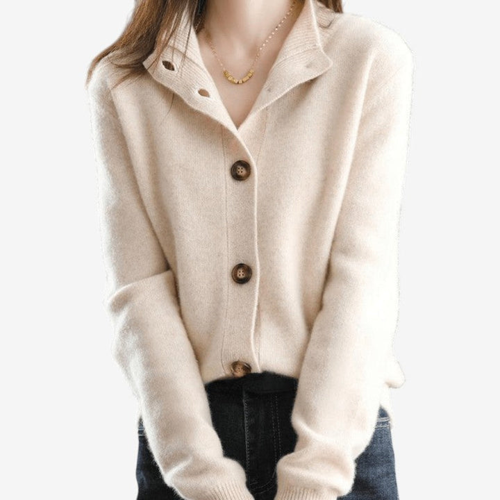 Dame langærmet cardigan med knapper i blødt stof, elegant og komfortabel til hverdagsbrug.