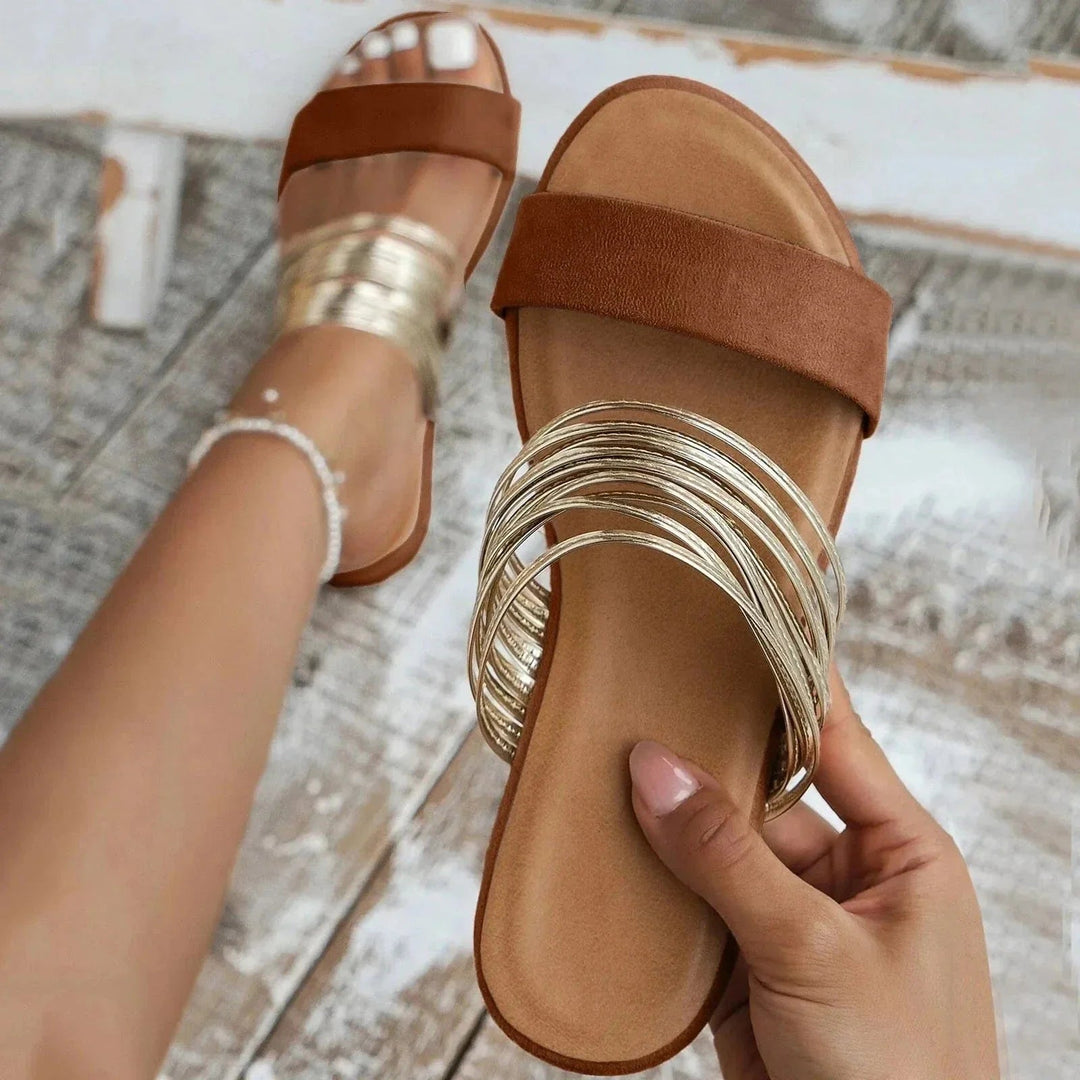 Lette slip-on komfort sandaler til kvinder. Perfekte som stilfulde hverdagssko til sommer.