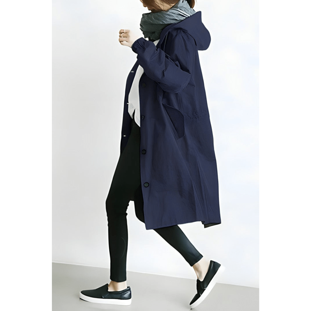 Lækker oversized damefrakke med hætte, ideel til en afslappet og stilfuld look. Komfortabel knapfrakke.