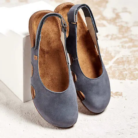 Elegante letvægts dame sandaler med moderne design og god støtte. Ideel til sommer og komfort.