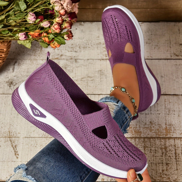 Dame slip-on sko, designet for maksimal komfort og letvægt til lange dage.
