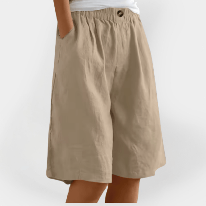 Dame sommer shorts med elastisk talje og praktiske sidelommer for optimal komfort og stilfuld sommerlook.