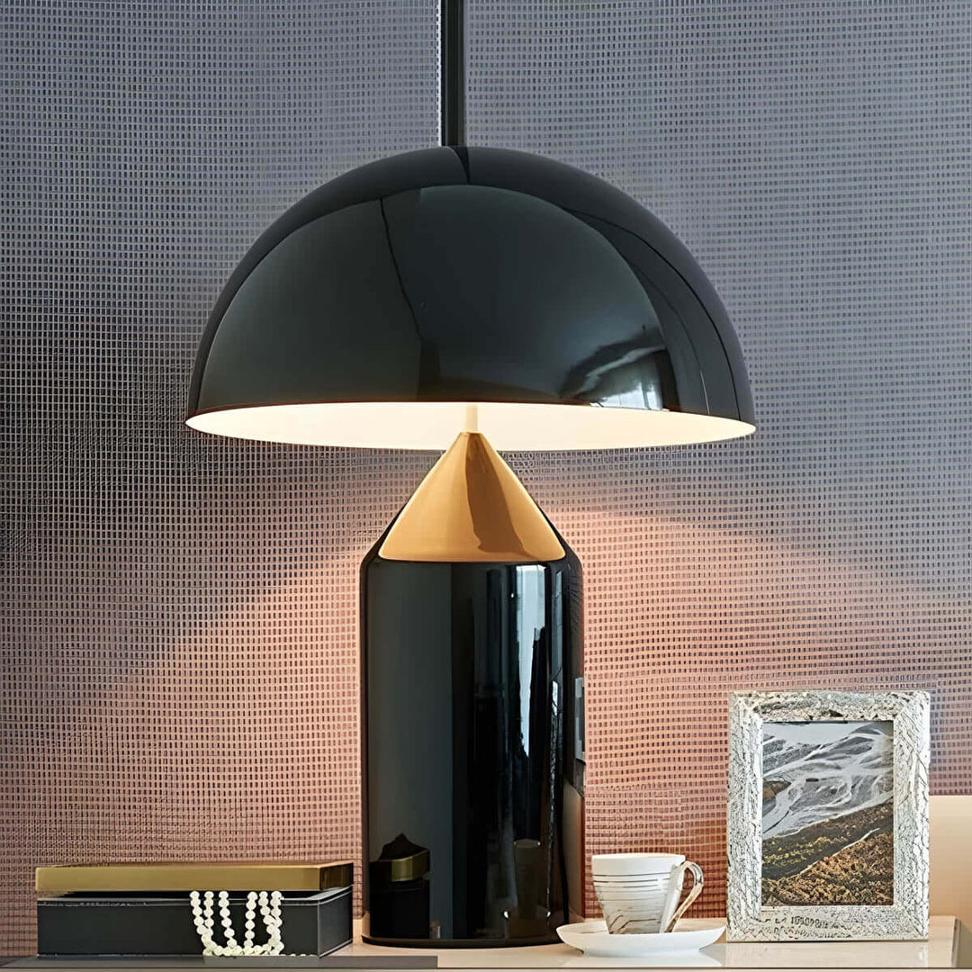 Elegant Bordlampe i Metal og Glas - Vintage Design