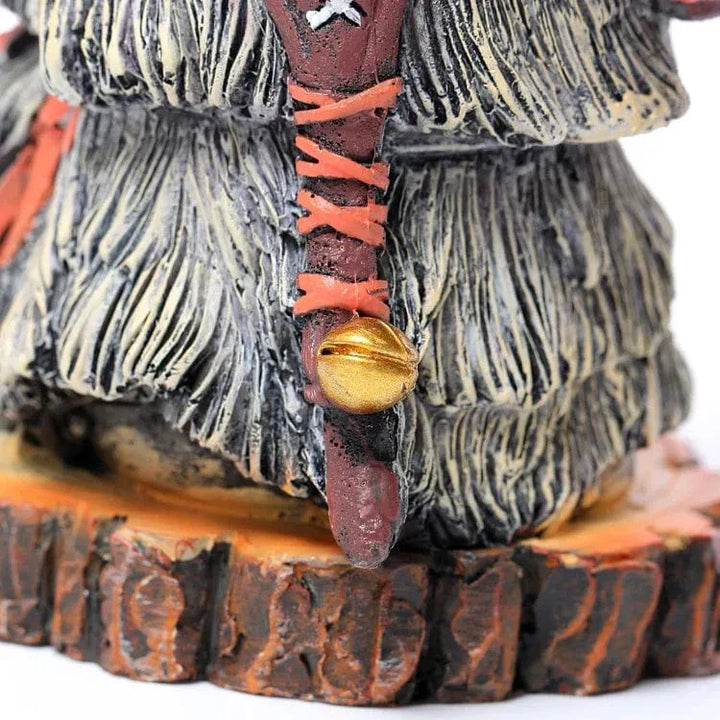 Autentisk viking kriger samlerobjekt. Detaljeret harpiks statue i rustning for nordisk boligdekoration.