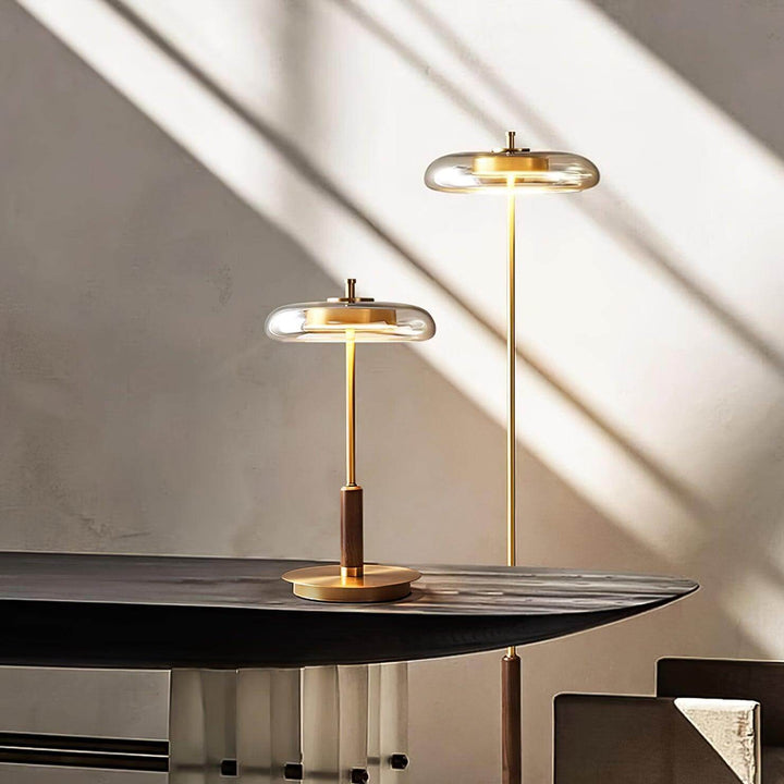 Elegant Bordlampe med LED | 22cm x 44,5cm