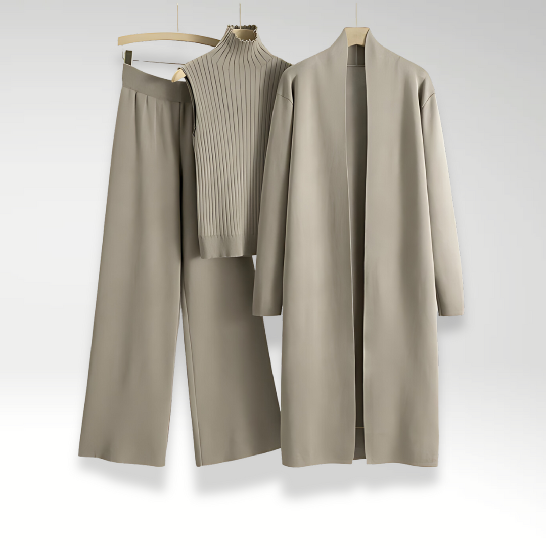 Elegant 3-delt dame blazer sæt med vest og bukser. Ideel til kontor, business & formelle anledninger.