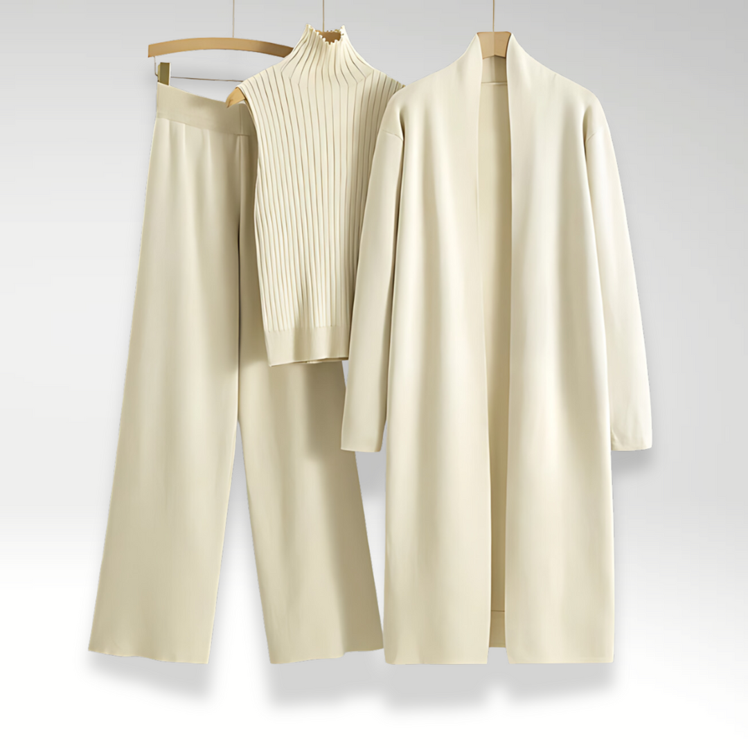 Alsidigt kvinde blazer sæt med vest og bukser. Perfekt til elegant kontormode, business tøj og formelt brug.